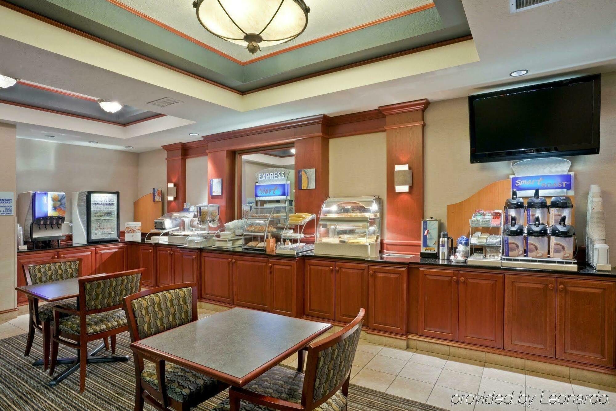 Holiday Inn Express Hotel & Suites Ashland By Ihg Exterior foto